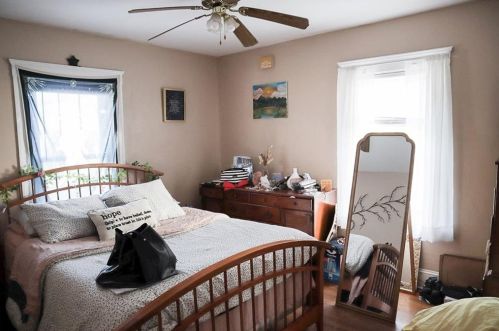 68 5 Ave, Woonsocket RI 02895-5019 exterior