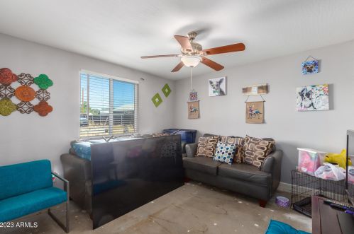 4206 48 Dr, Phoenix AZ 85031-1303 exterior