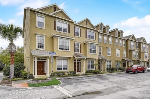 600 Pensacola Ln, Lake Mary, FL 32746-5145