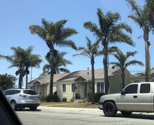 103 Iris St, Oxnard, CA 93033-3840