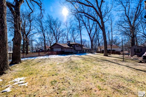 24428 Hickory Walk, Joliet IL exterior