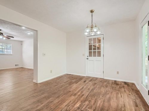 3988 Vly Brk Rd, Lithonia GA 30039-4280 exterior