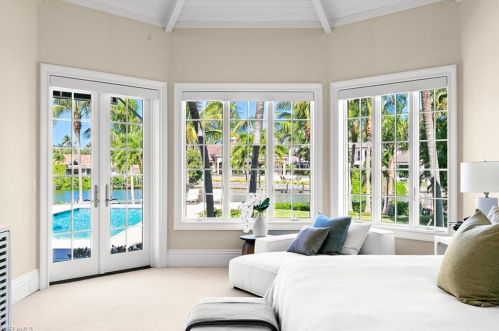 885 Admiralty Parade, Naples FL 34102-0000 exterior