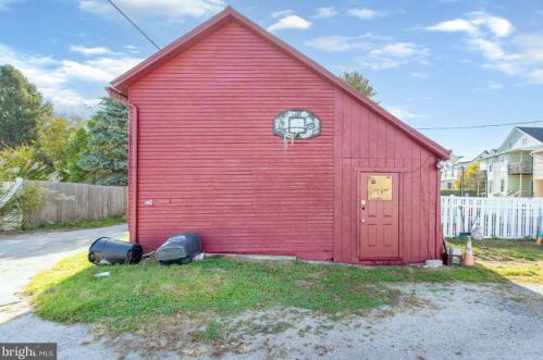 473 High St, Hanover PA  17331-3920 exterior