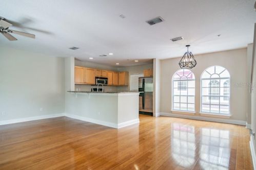 3317 Las Campos Pl, Tampa FL  33611-2968 exterior