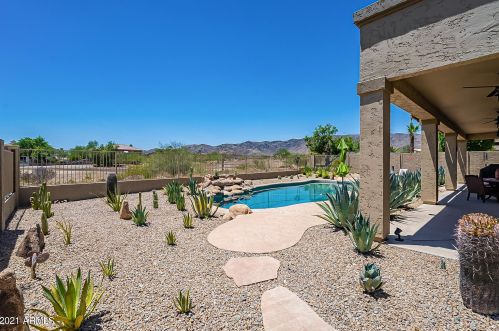 16814 1st Dr, Phoenix AZ 85021-5670 exterior