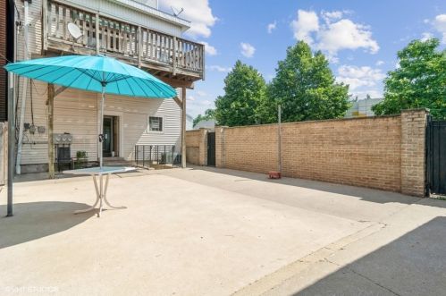 2928 Elston Ave, Chicago IL 60618-1809 exterior