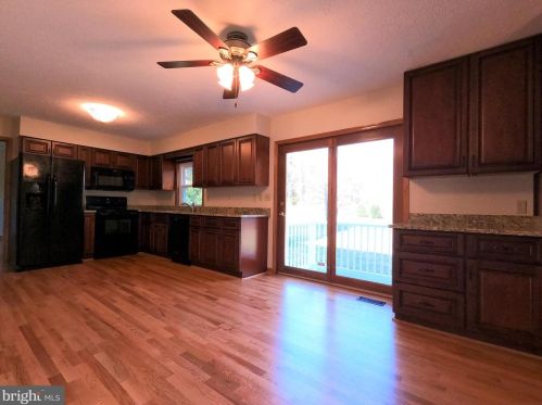 2817 Fennel Rd, Edgewater MD 21037-1143 exterior