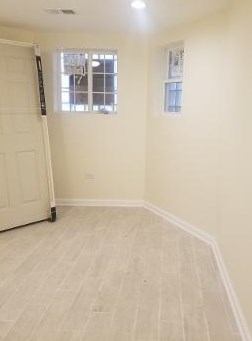 4113 Gladys Ave, Chicago IL 60624-3021 exterior