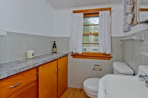 315 Winton St, Springfield MA  01118-1257 exterior