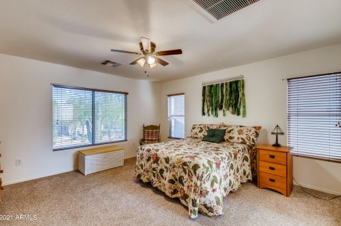 34929 30 Dr, Phoenix AZ 85009-5068 exterior