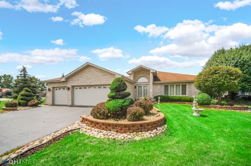 380 Maryview Pkwy, Matteson, IL 60443-1220