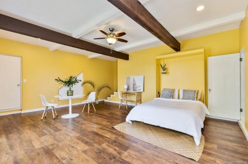 2910 Dole St, Honolulu HI 96816-1730 exterior