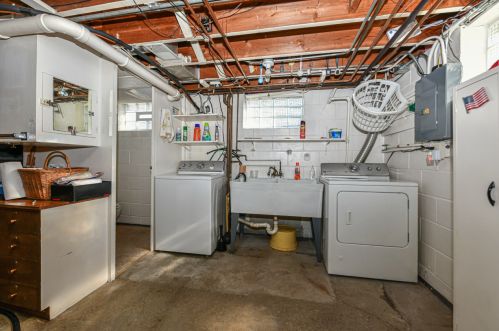 5518 40, Milwaukee WI 53209-4620 exterior