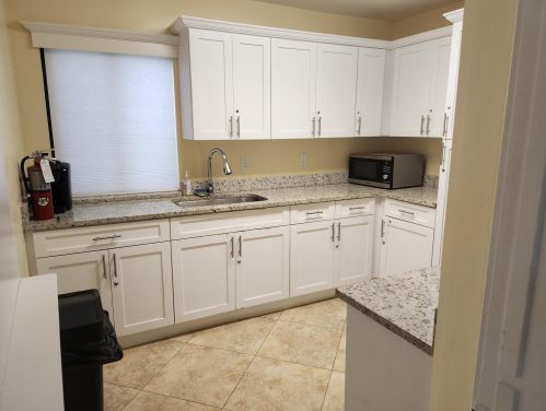 14 Bentwater Cir, Boynton Beach FL 33426-7603 exterior