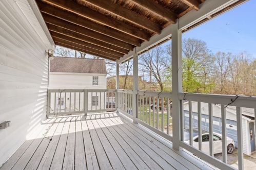 28 4 St, Taunton MA 02780-4812 exterior