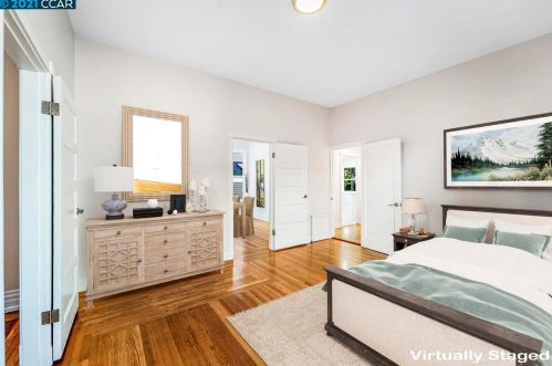 2584 Martin Luther King Jr Way, Berkeley CA 94704-2618 exterior