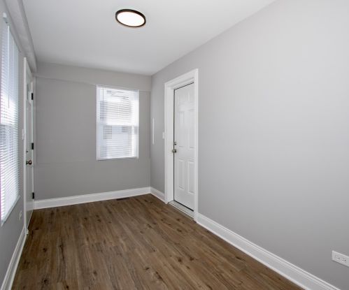 10859 Eggleston Ave, Chicago IL  60628-3221 exterior