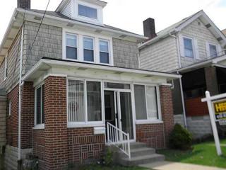 2861 Castlegate Ave, Pittsburgh, PA 15226-2010