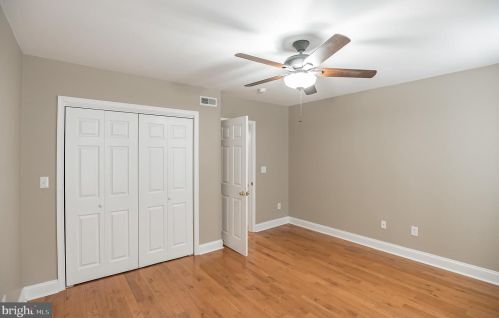 1524 Iseminger St, Philadelphia PA  19147-6216 exterior