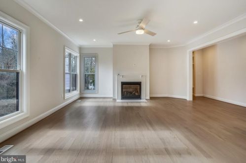 6811 Dillon Ave, Mc Lean VA 22101-4401 exterior