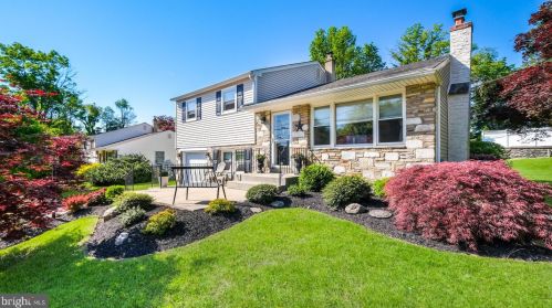 304 Rockledge Ave, Huntingdon Valley, PA 19006-8721