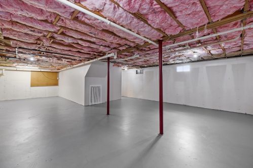 465 Josiah Bartlett Rd, Concord NH 03301-5919 exterior