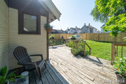 746 Liberty St, Grand Rapids MI 49503-8069 exterior