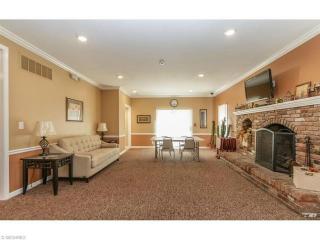 2107 Glouchester Dr, Cleveland OH  44124-4027 exterior