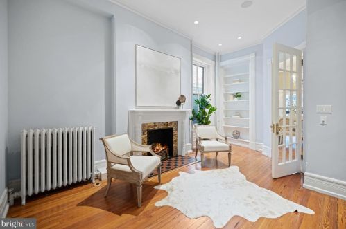 2010 Hillyer Pl, Washington DC 20009-1006 exterior