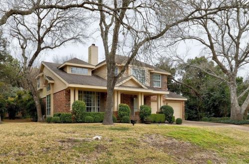 7704 Basil Dr, Austin, TX 78750-7930