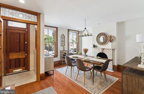 334 19th St, Philadelphia PA  19103-6623 exterior