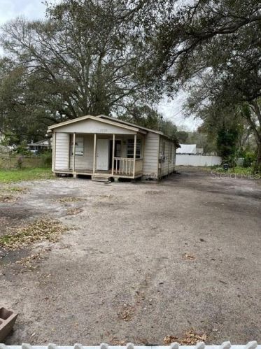 3509 75th St, Tampa, FL 33619-6417