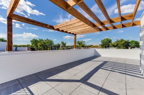 1316 Lawndale Ave, Chicago IL  60623-1537 exterior