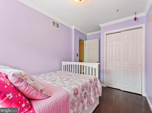 16 Cliveden Ct, Trenton NJ 08648-1400 exterior