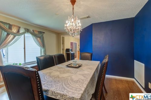 32070 Jay Bird Ln, Spring Branch TX exterior