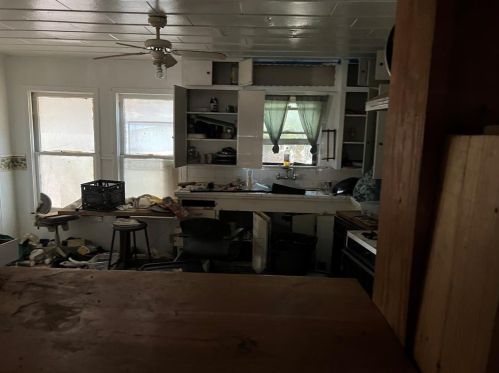 9003 Capitol Dr, Austin TX exterior