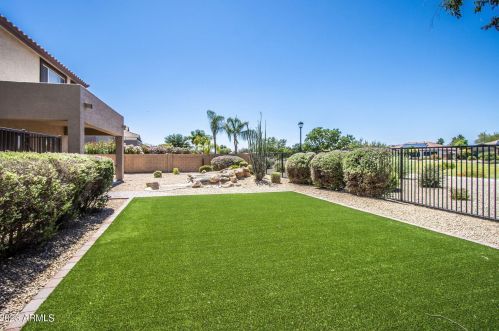 2698 Firestone Dr, Chandler AZ 85249-7387 exterior