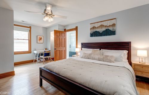 2143 Thomas St, Chicago IL 60651-3248 exterior