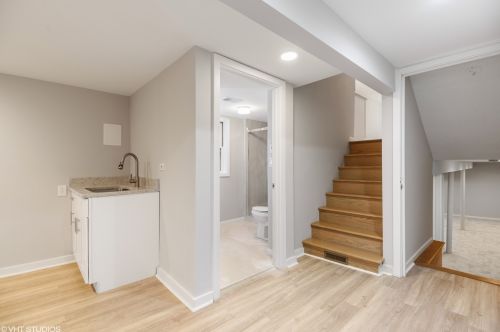 3114 Jerome St, Chicago IL  60645-1143 exterior