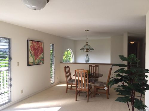 3814 Claudine St, Honolulu, HI 96816-4331