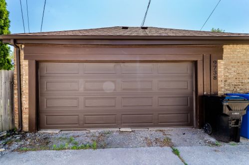 9738 Damen Ave, Chicago IL 60643-1629 exterior