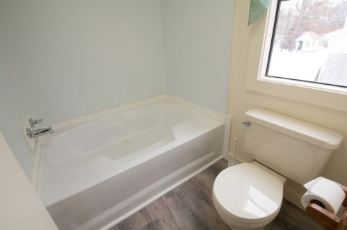 121 Pne Rdg Rd, Concord NH 03307-0837 exterior