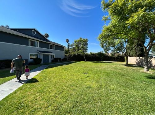 4111 Carol Dr, Fullerton CA  92833-2896 exterior