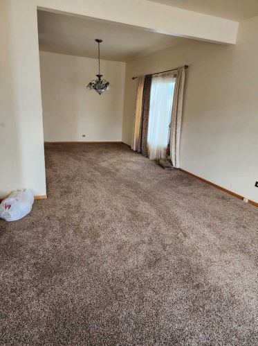 5230 Mint Julip Dr, Chicago IL  60803-5192 exterior