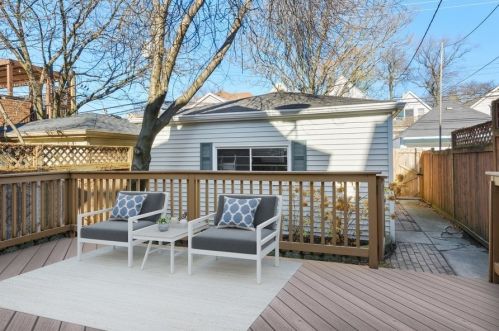 1828 Barry Ave, Chicago IL 60657-2042 exterior