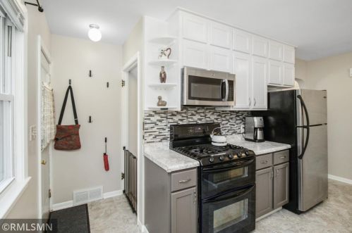 1122 Hubbard Ave, Saint Paul MN  55104-1425 exterior