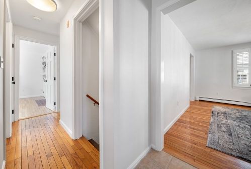 32 Hall Pl, Quincy MA 02169-4025 exterior