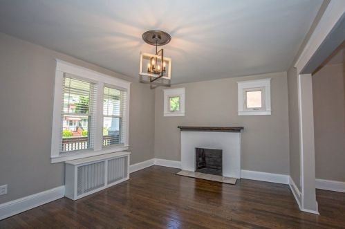 27 Sherbrooke St, Springfield MA  01104-2723 exterior