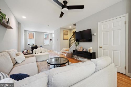 1316 Catharine St, Philadelphia PA 19147-2628 exterior